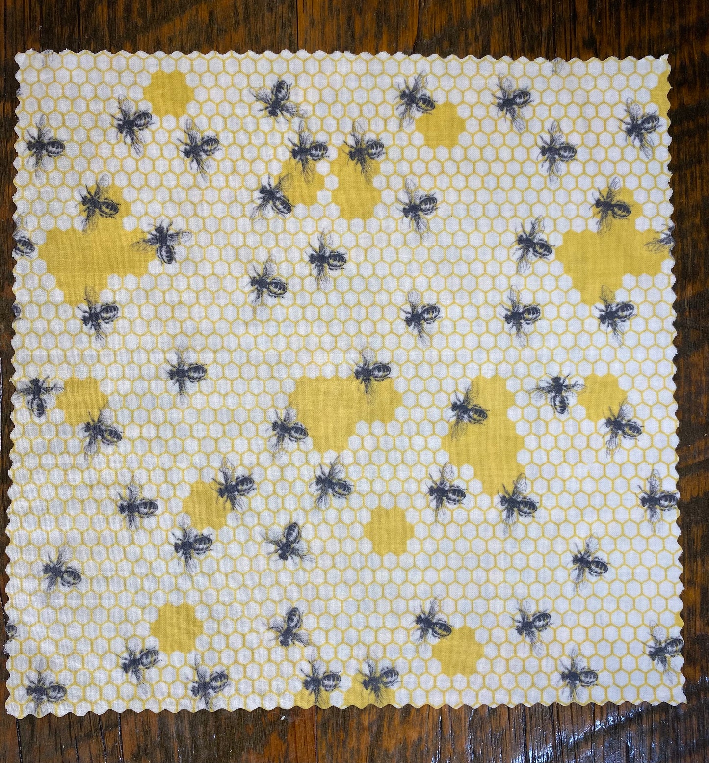 Honey Bee Beeswax Food Wrap - Single Medium